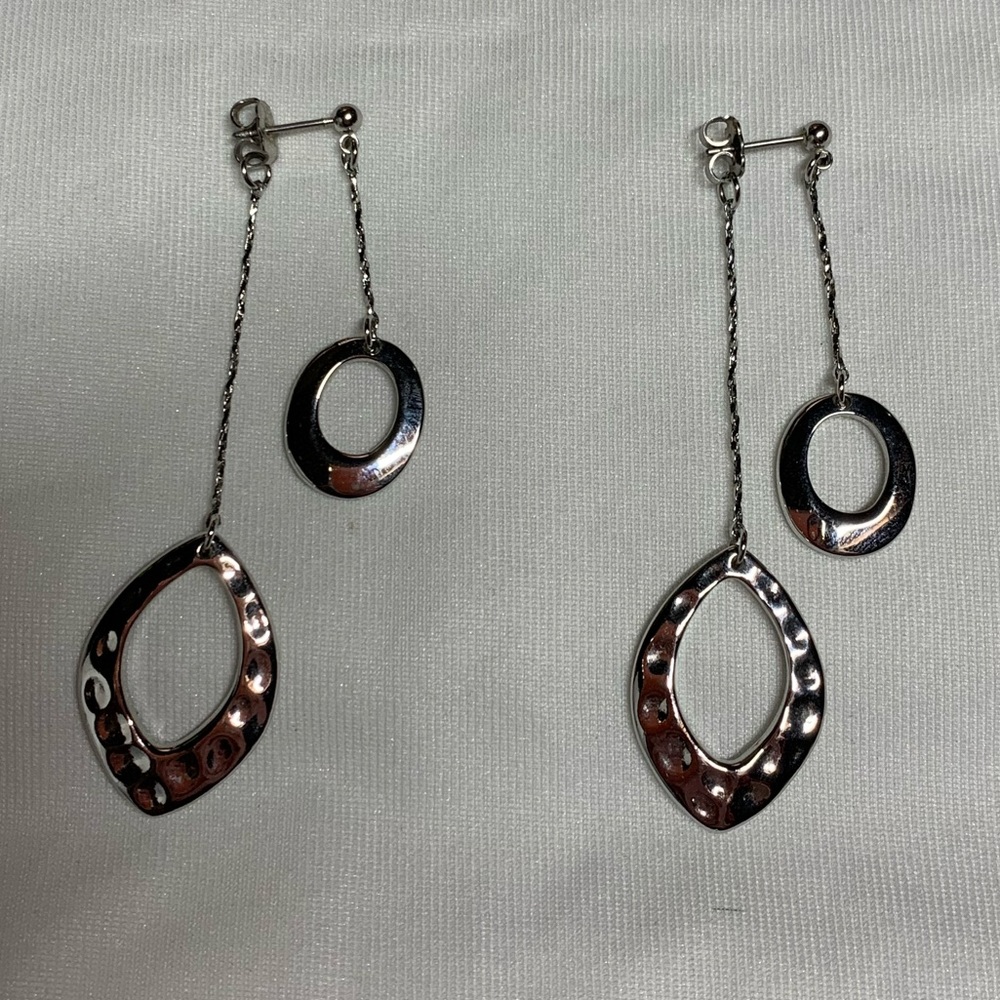 Lia Sophia “Relay” Earring
